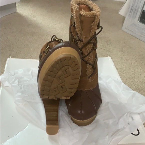 Aldo Winter Booties - Picture 2 of 4